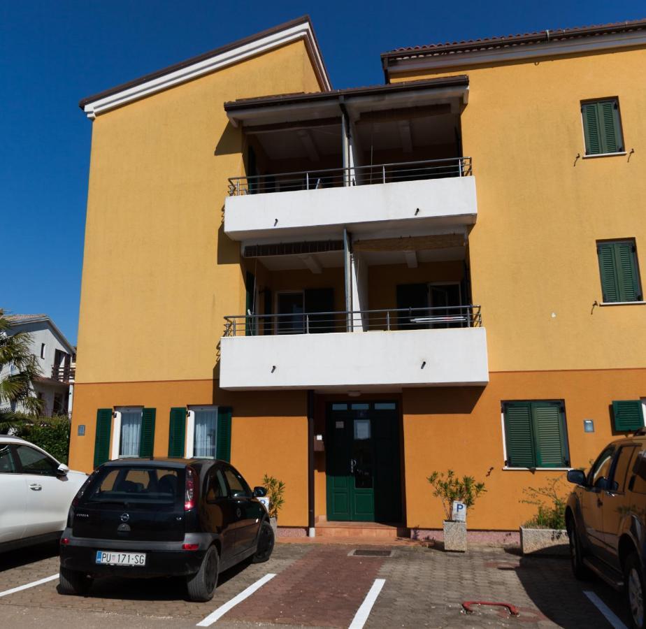 Apartman Mare Lovrečica Kültér fotó